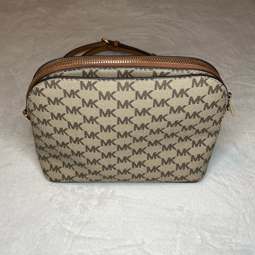 Michael Michael Kors Crossbody Bag - Picture 4 of 6